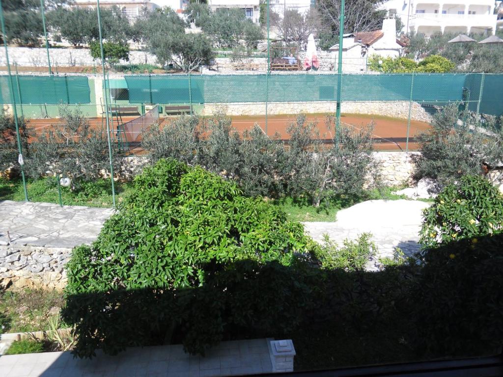 Zahrada ubytování Rooms and Apartments Kurtović