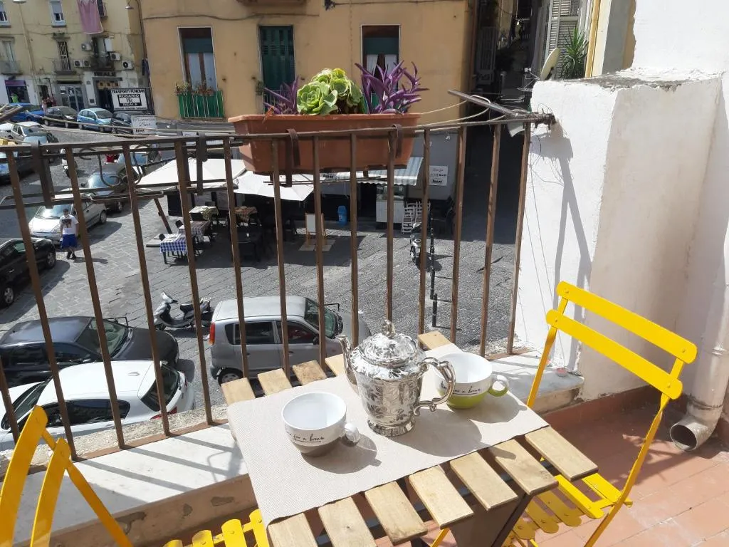 Appartamento In Piazza, Arzano, Italy