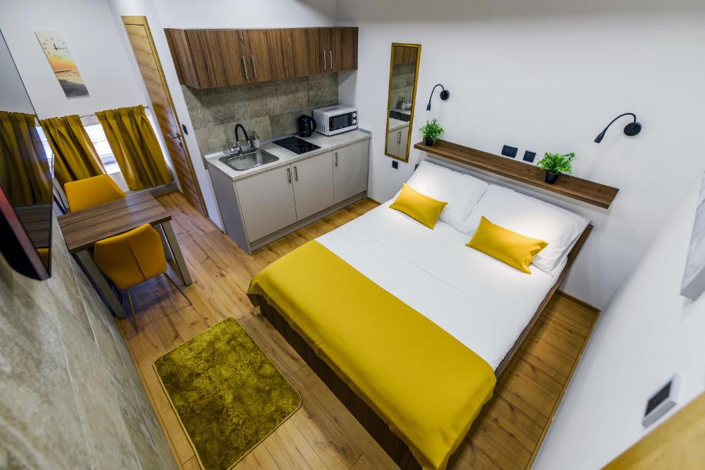 Urban Apartments with sauna - 9