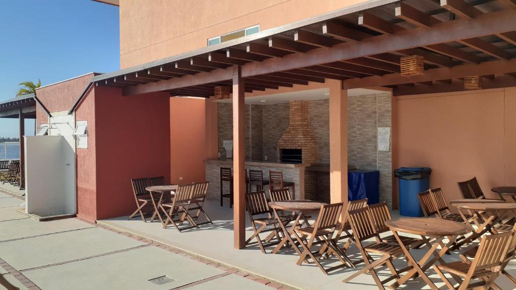  APARTAMENTO EM ARRAIAL DO CABO - RJ