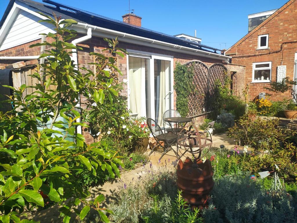 Offa Hideaway - Housity