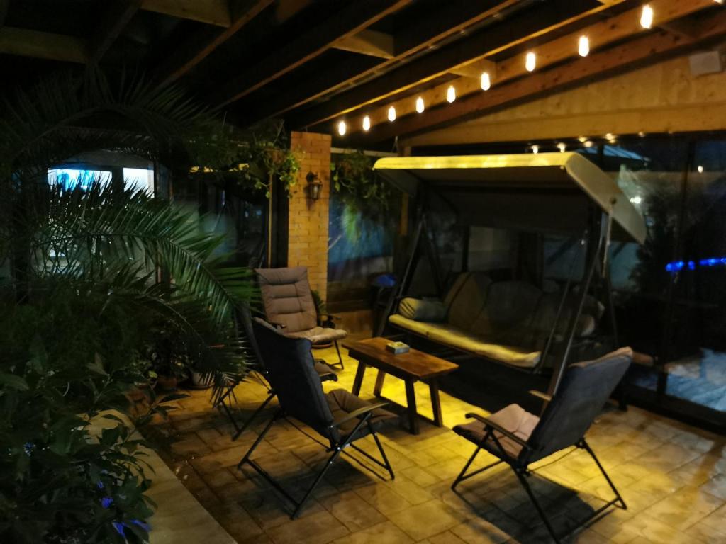 Fotografie z fotogalerie ubytování DNT HOUSE &spa v destinaci Cîrcea