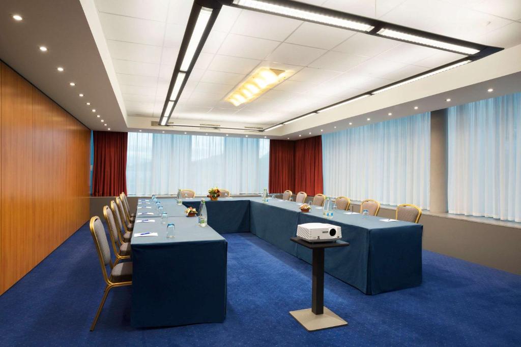 Konferenční prostory v ubytování Ramada Encore by Wyndham Geneva