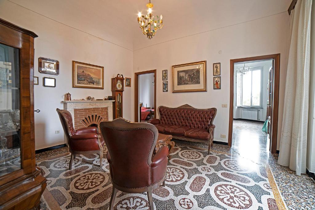A seating area at La Perpetua