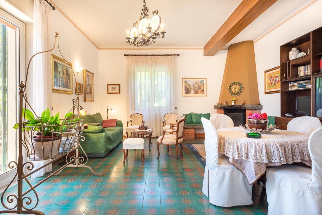 Posedenie v ubytovaní Casa Clò