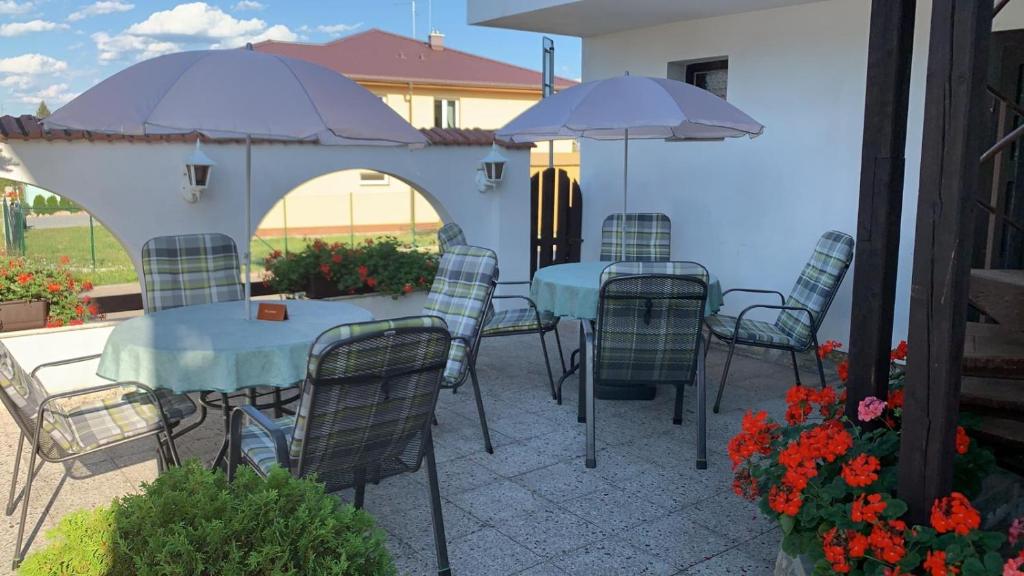 Patio nebo venkovní prostory v ubytování Pension Clara