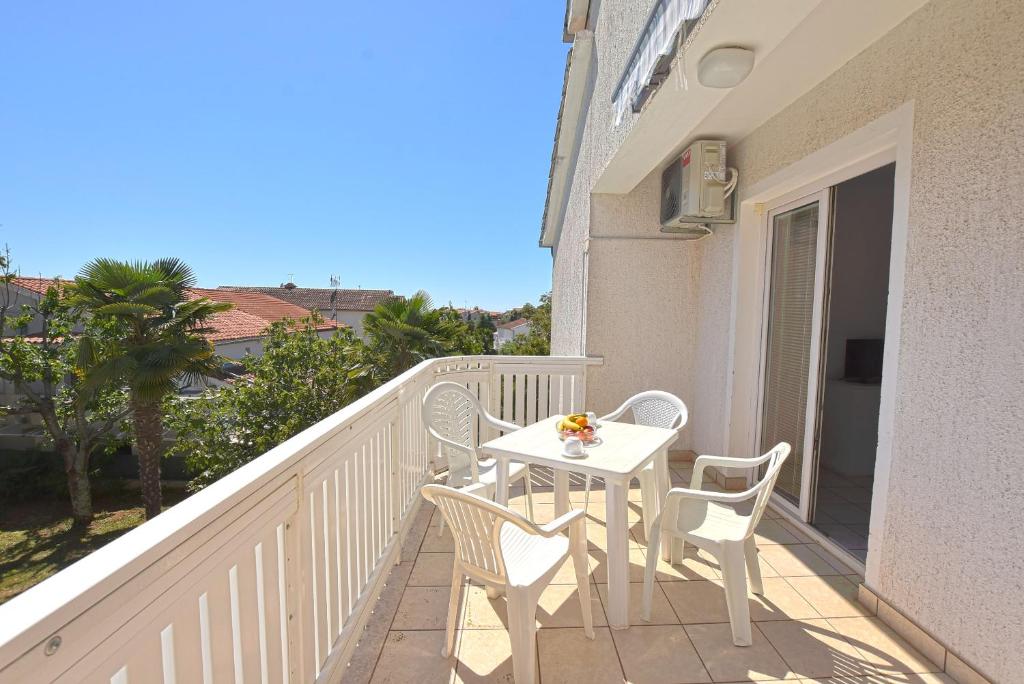Apartments Vila Marinela - 带阳台的一卧室公寓