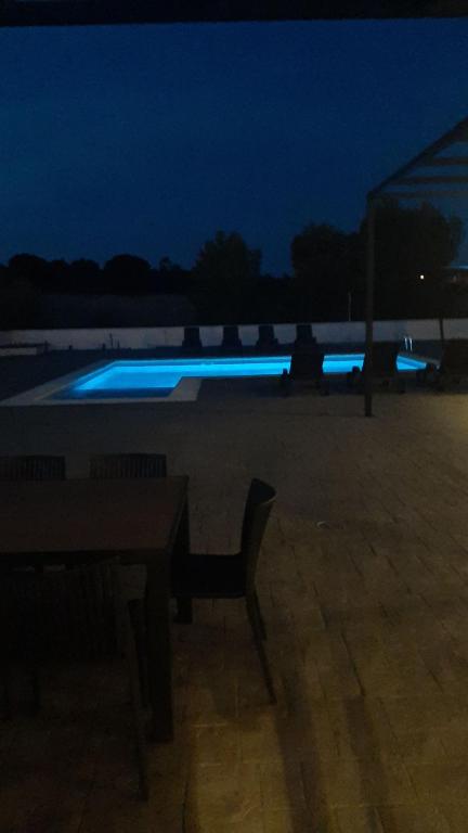 Bazén v ubytovaní LUXURY VILLA DOÑA BELLA alebo v jeho blízkosti