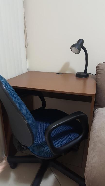  Ótimo apartamento no Centro mobiliado e com garagem