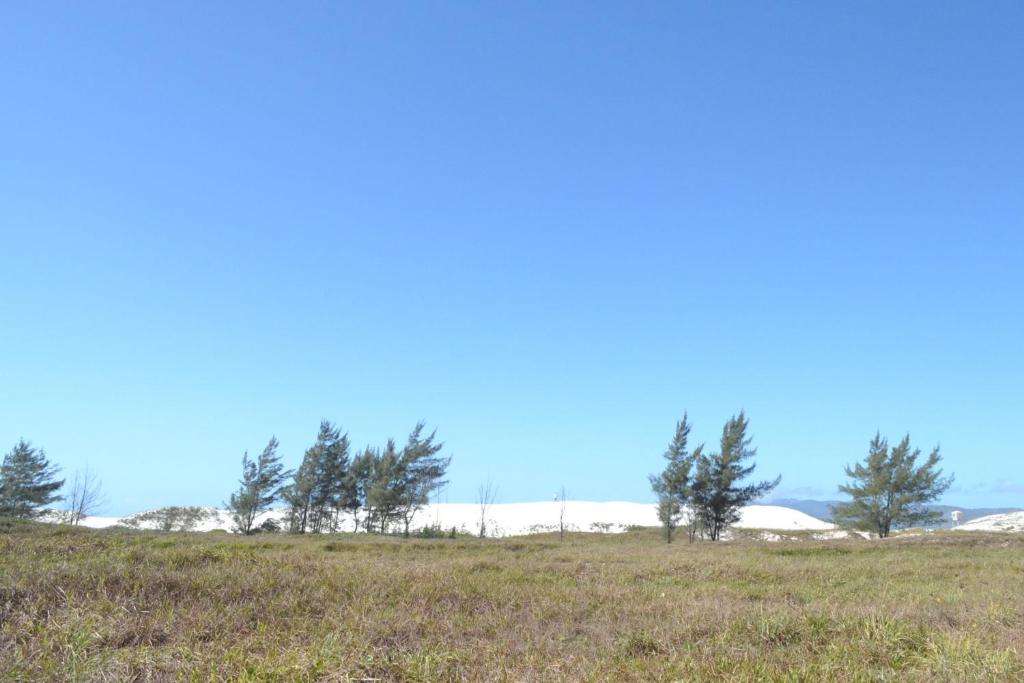  Apartamento Pé na Areia - Cabo Frio