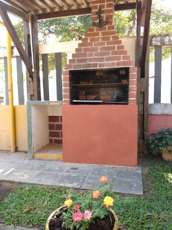  Casa com 4 quartos em condomínio fechado