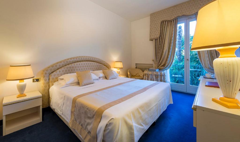 Standard Double or Twin Room with Garden View