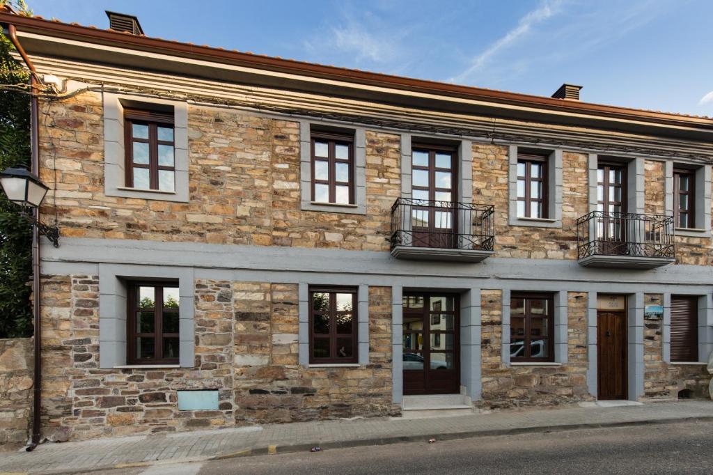 Posadas y hosterías Posada Sierra de la Culebra en Ferreras de Abajo, Castilla y León