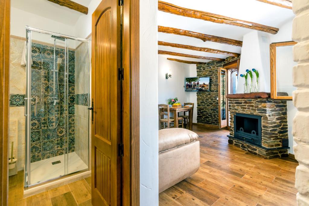 Kúpeľňa v ubytovaní Apartamentos Entre Senderos