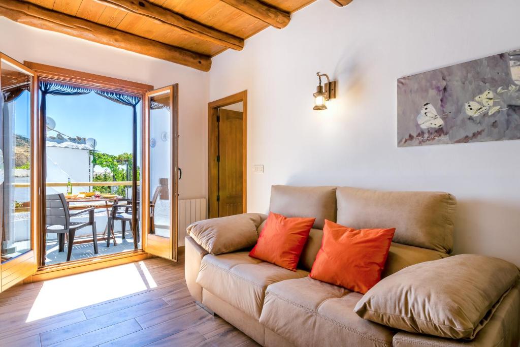 Posedenie v ubytovaní Apartamentos Entre Senderos