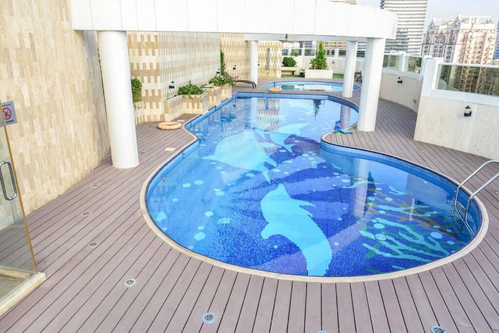 Zenith Smart Vacation Homes Rental - ZENITH TOWER A2, Dubai, UAE -  Booking.com