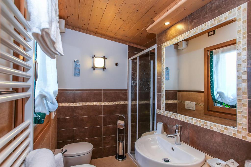 Koupelna v ubytování Albergo Adele