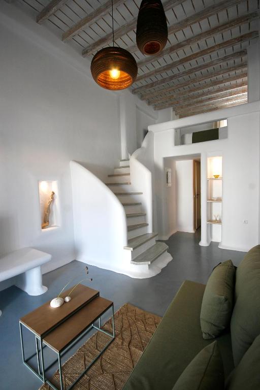 Posezení v ubytování 5 Traditional Suites