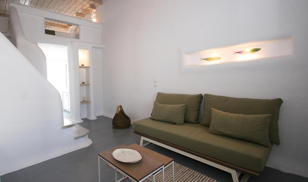 Posezení v ubytování 5 Traditional Suites