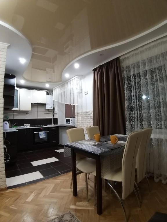 Трикімнатні Апартаменти центр Волі43 - Appartement De Deux Chambres