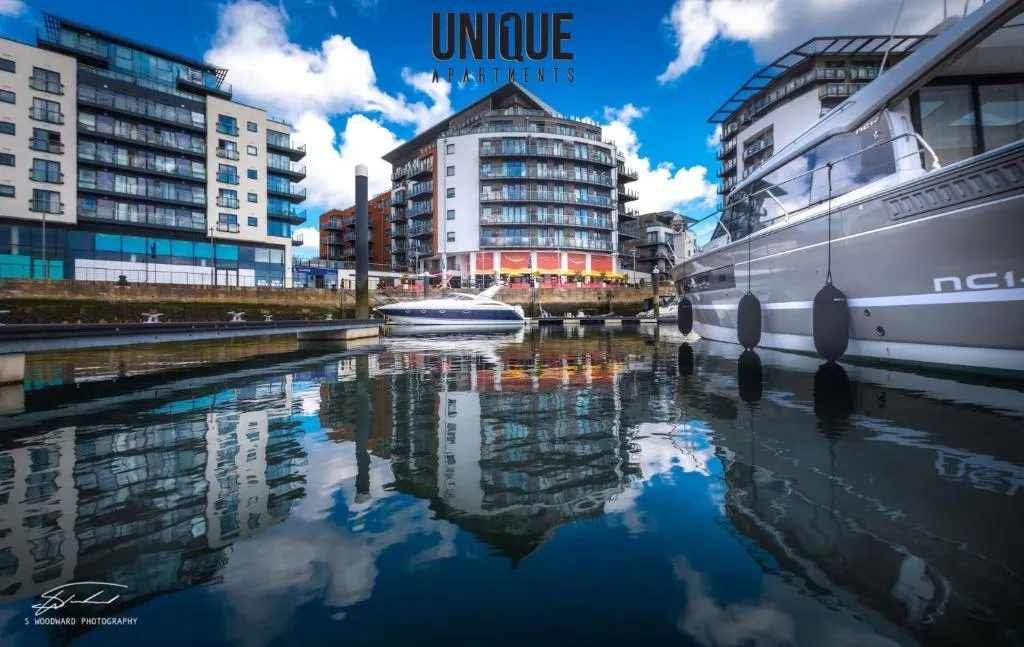 Stylish 2 Bedroom Apartment Close to the Harbour and Ocean Village, Southampton, Marea Britanie