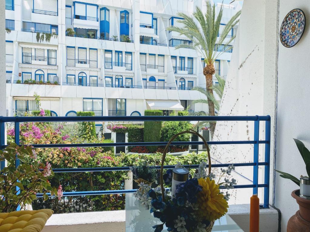 Balkón alebo terasa v ubytovaní Marbella House - EaW Homes