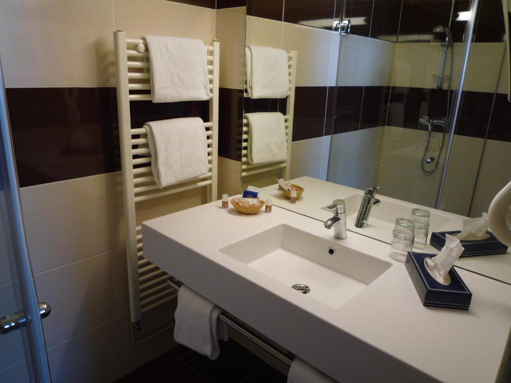 The Originals City, Hôtel Rey du Mont Sion, Saint-Julien-en-Genevois Sud - Comfort Double Room