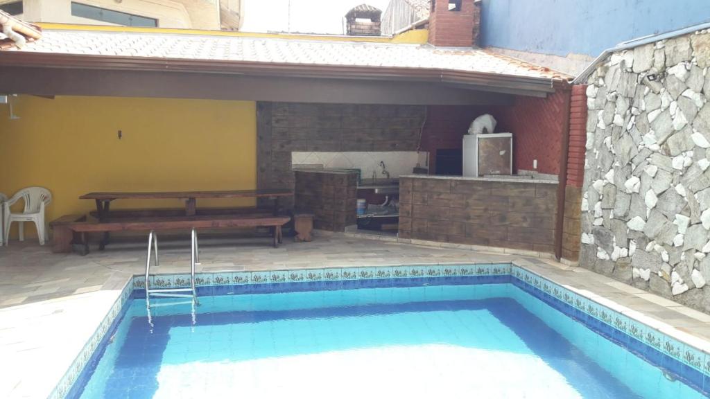  Maravilhosa Casa com Piscina ***Liberada***