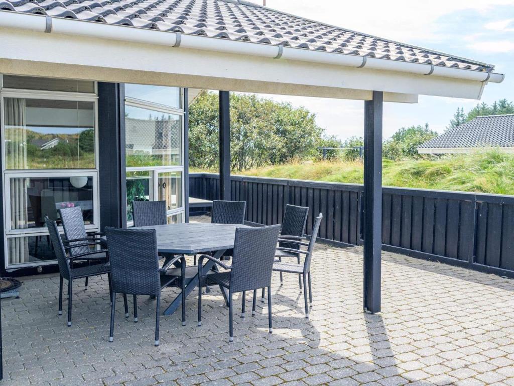 Fotografie z fotogalerie ubytování Holiday home Henne CVII v destinaci Henne Strand