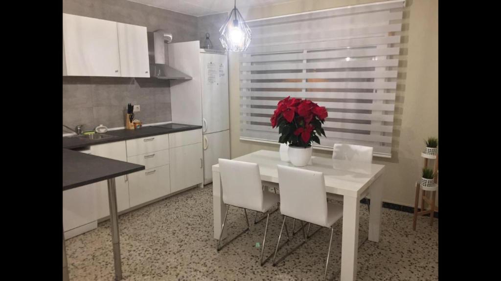 Kuchyňa alebo kuchynka v ubytovaní LA TERRASSETA