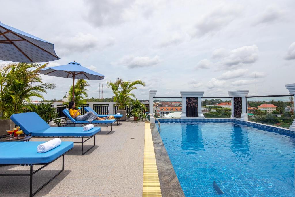 Bazén v ubytování Homewood Hotel By Seuya Hotel nebo v jeho okolí