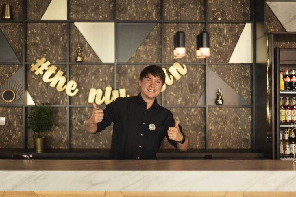 Členové personálu v ubytování Holiday Inn - the niu, Coin Frankfurt Ostend by IHG