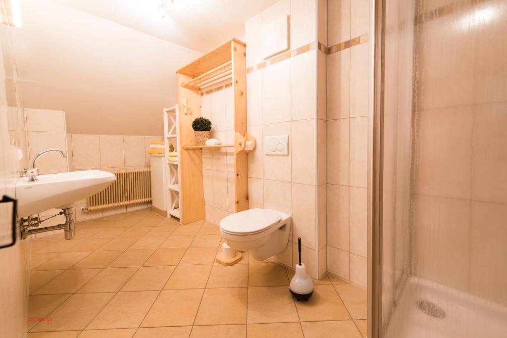 Kúpeľňa v ubytovaní Almliesl MITT-396