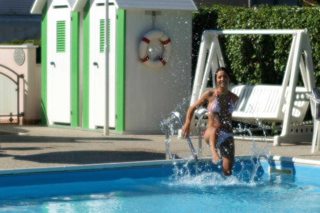Bazén v ubytování Hotel Casali nebo v jeho okolí
