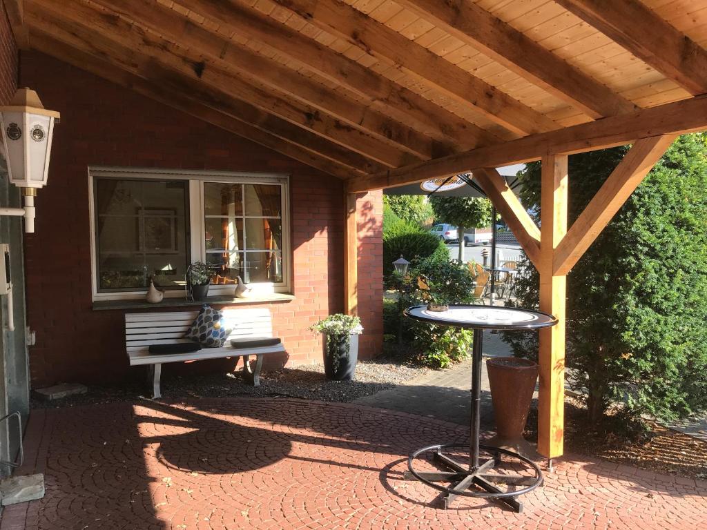 Fotografie z fotogalerie ubytování Rixbecker Alpen - Hotel Koch v destinaci Lippstadt