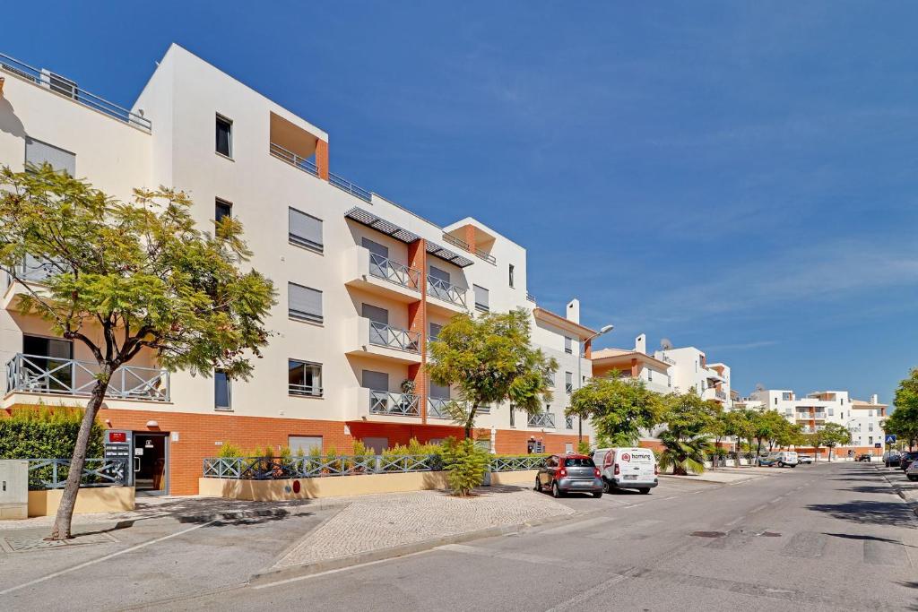 Albufeira Modern 1 with pool by Homing