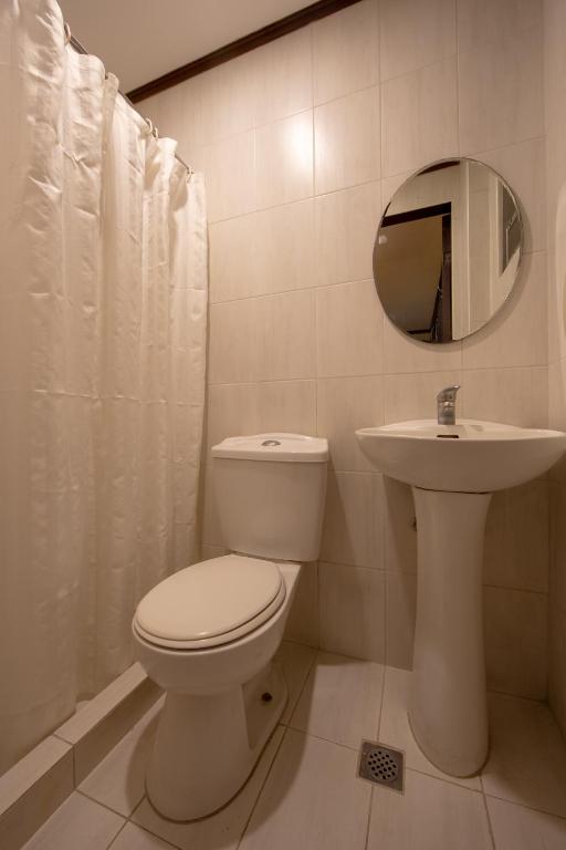 Fotografie z fotogalerie ubytování Rosvenil Hotel v destinaci Tacloban