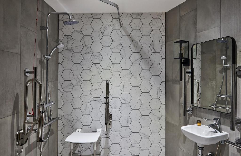 Hotel Indigo Manchester - Victoria Station, an IHG Hotel - 