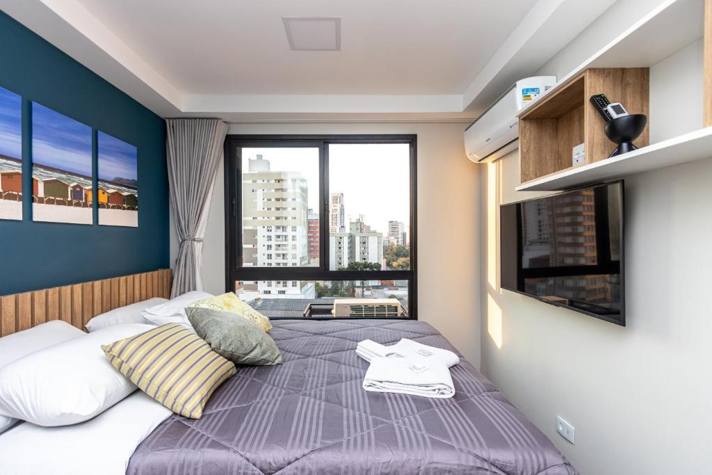  Studio Top Luxo - AYN035