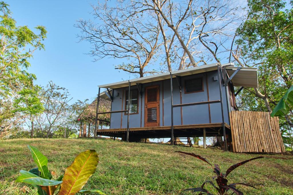 Zahrada ubytování Eco Venao Lodge, Playa Venao