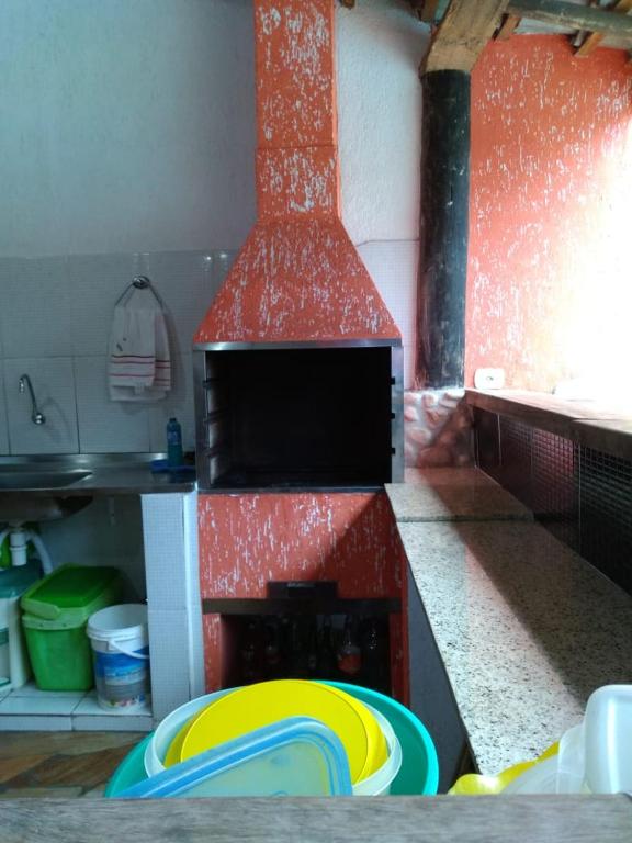  Casa com piscina em Caraguatatuba