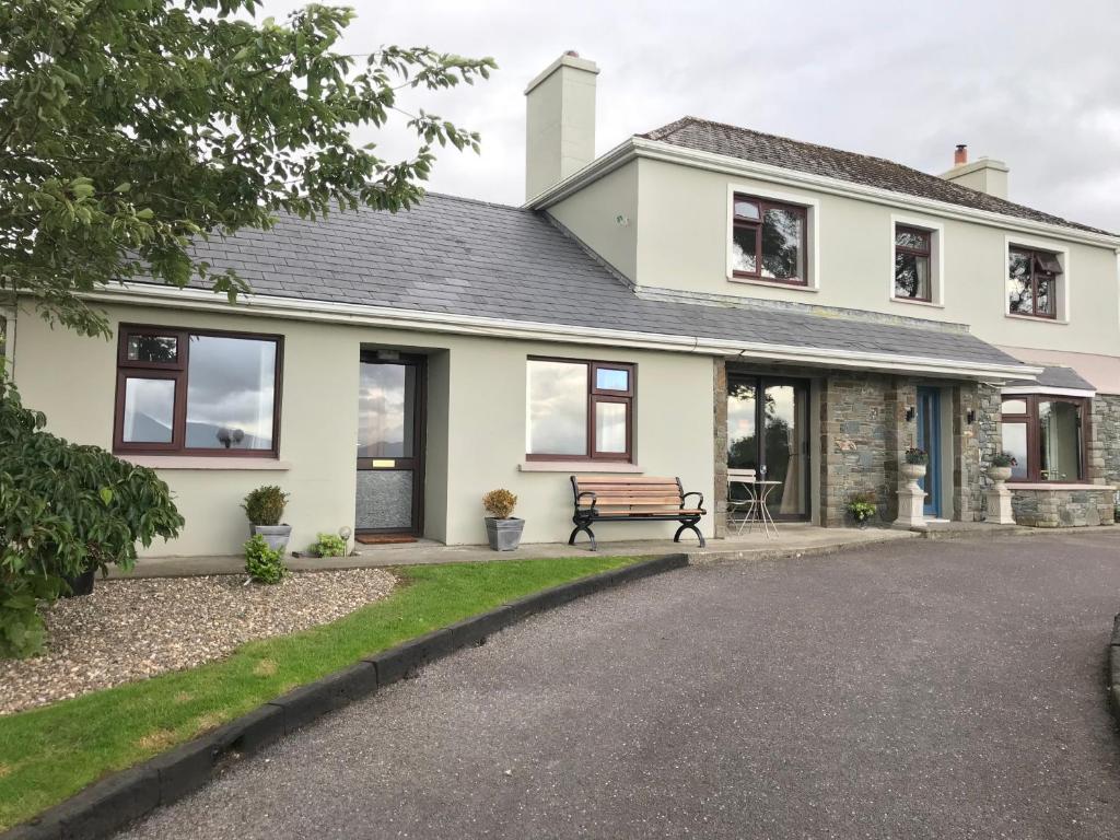Views of Killarney, Killarney (updated prices 2024)