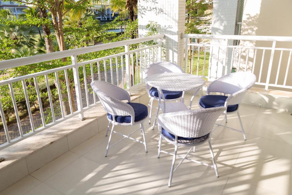  Golf Ville Resorts Suites