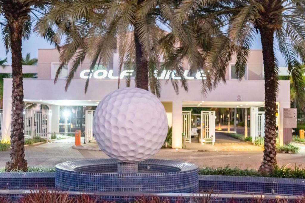  Golf Ville Resorts Suites