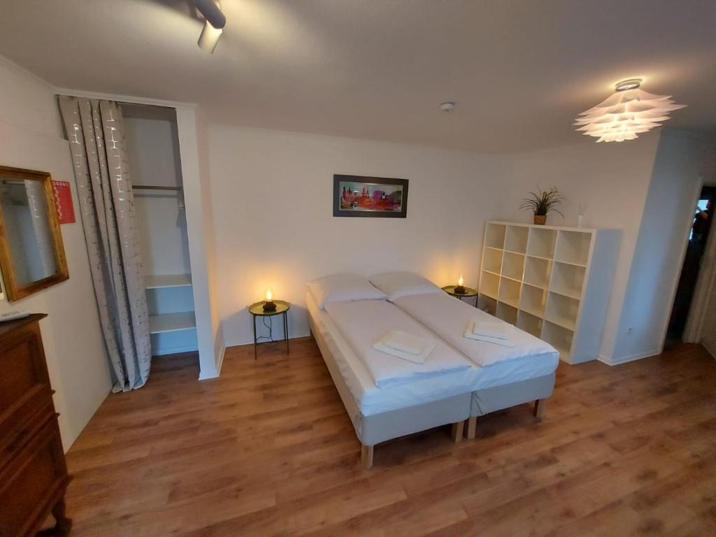 Garden Apartment - 