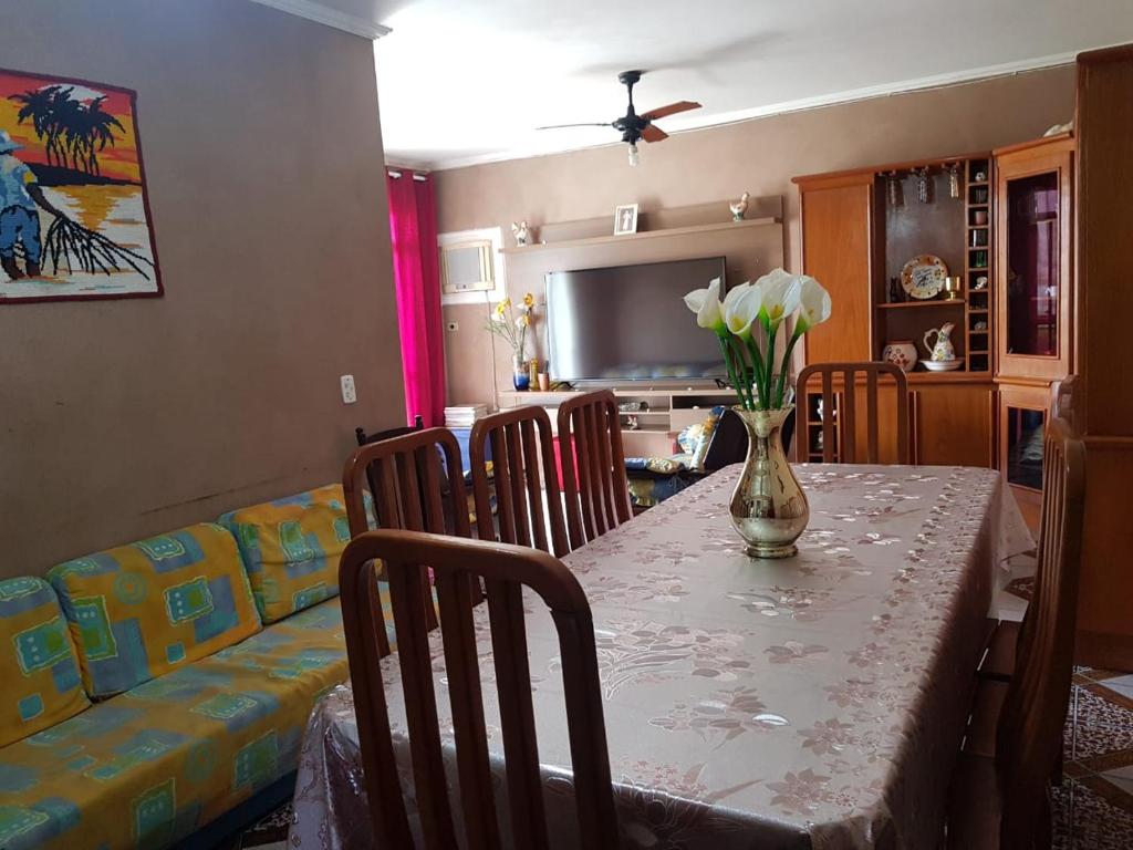  Apartamento - Enseada - Espaçoso e confortável