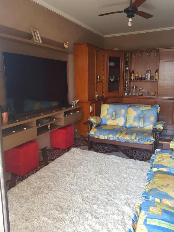  Apartamento - Enseada - Espaçoso e confortável