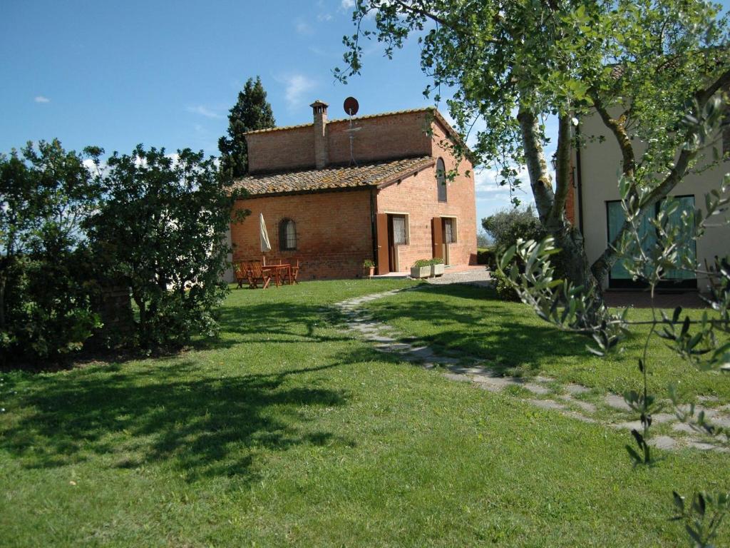 Fotografia z galérie ubytovania Belvilla by OYO Beautiful Farmhouse with Garden v destinácii Bagnolo
