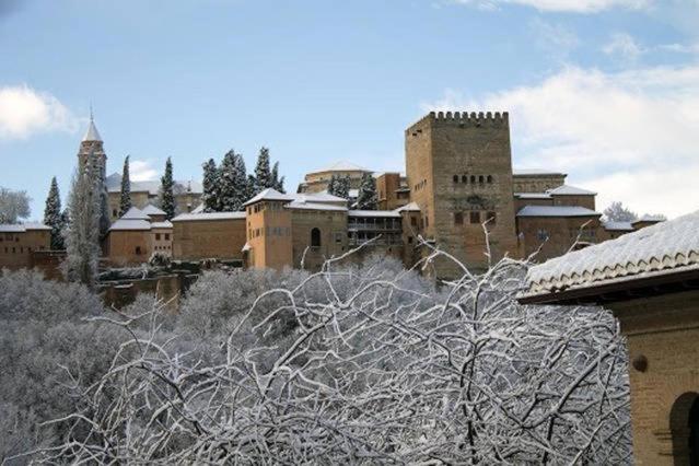 Apartment tico , Albaicin frente Alhambra, Granada, Spain ...