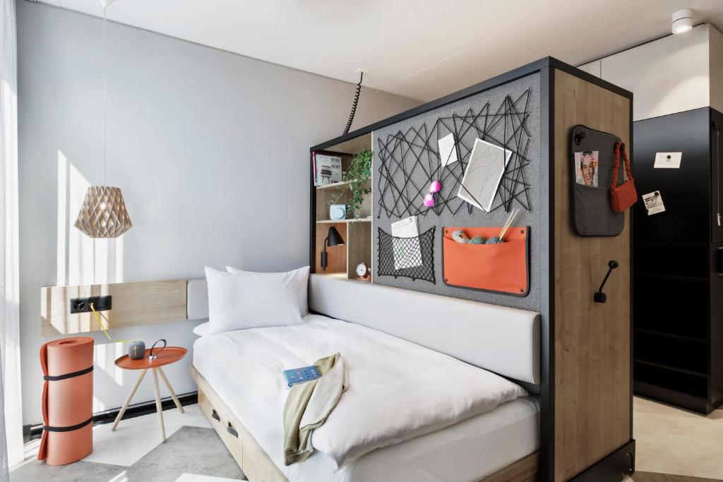 Stay KooooK Bern Wankdorf - Online Check In - Resim 33